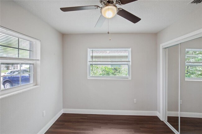 Building Photo - 29737 Seacol St