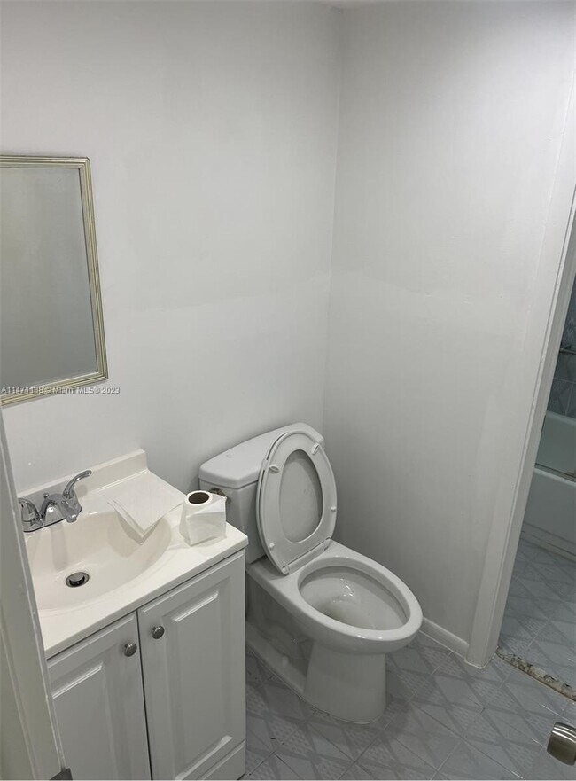 Building Photo - 8990 SW 24th St