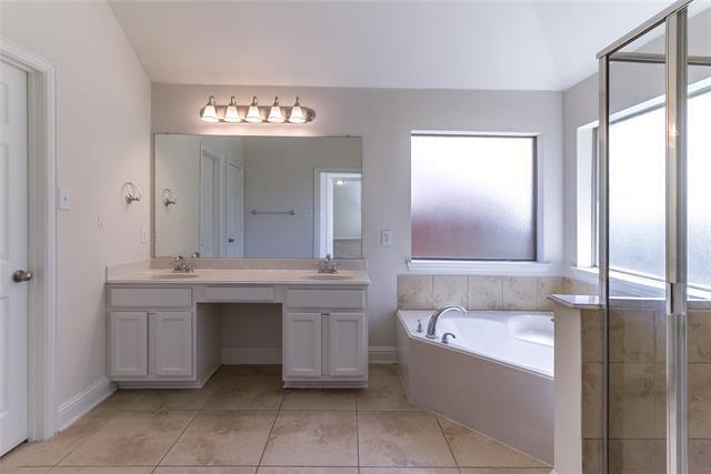 Building Photo - 405 Lakefront Ct