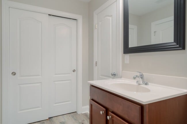 Building Photo - Available for the 2026-2027 lease term.