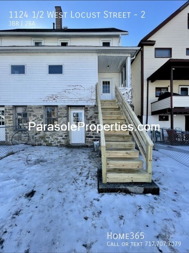 Building Photo - 1124 1/2 West Locust Street-2