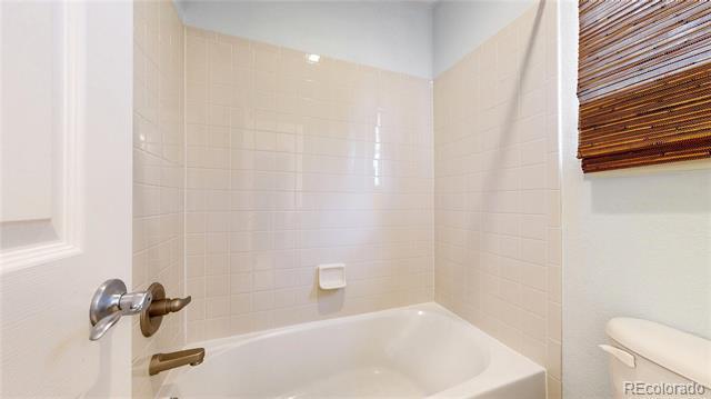 Building Photo - 2038 Juniper Way