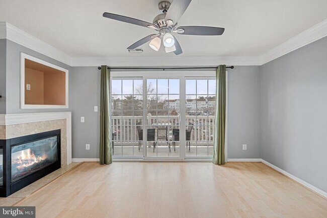 Building Photo - 46966 Courtyard Sq