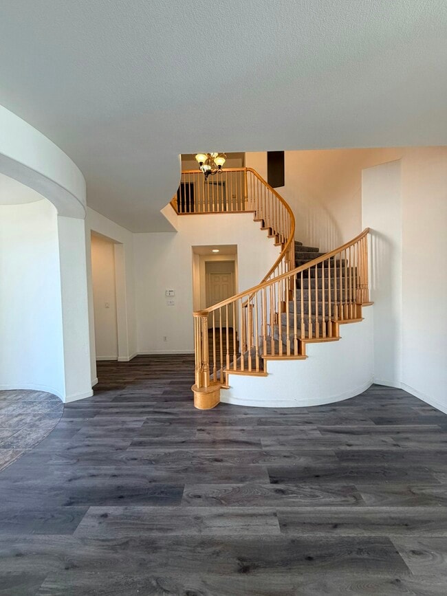 Building Photo - 2726 Marshall Ct