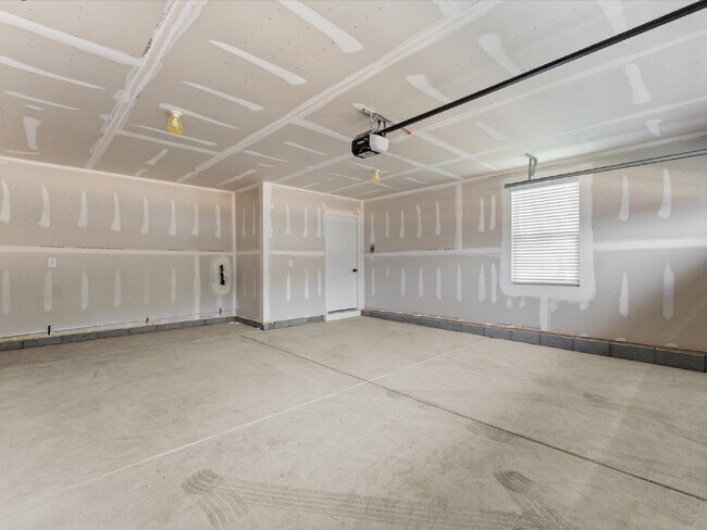 Building Photo - 16131 Wildflower Pl