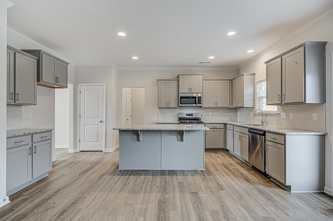 Building Photo - 3309 Ardmore St