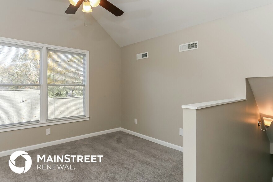 Building Photo - 1011 Parsons St SW