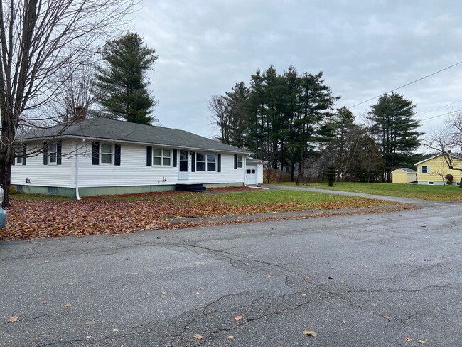 Building Photo - Beautiful 3 Bedroom House @ Marlboro Ave