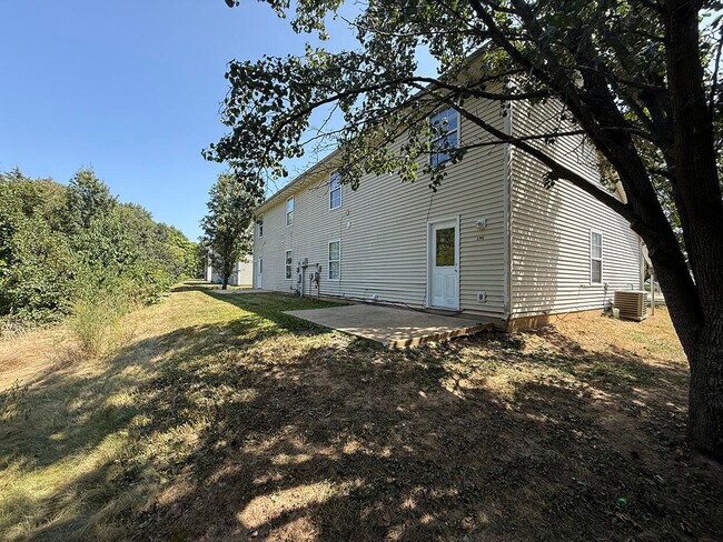 Building Photo - 1701 Hanover Blvd