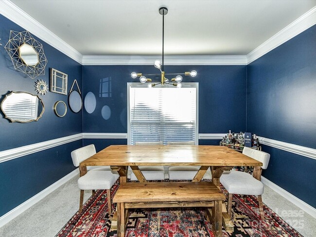 Building Photo - 6915 Pleasant Dr