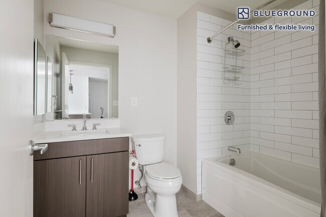 Building Photo - 1 Canal St