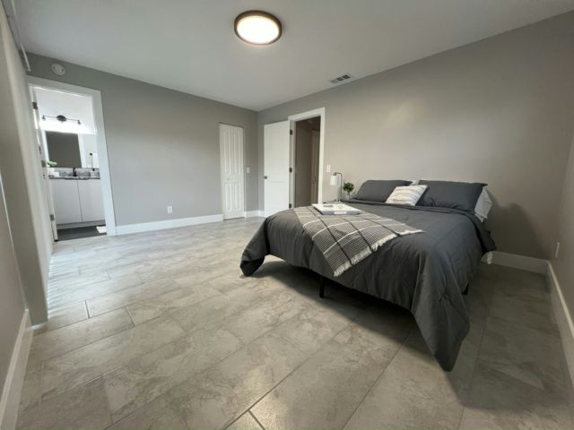 Building Photo - 4760 Carefree Trail