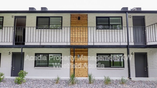 Building Photo - 1538 N Moon River Dr