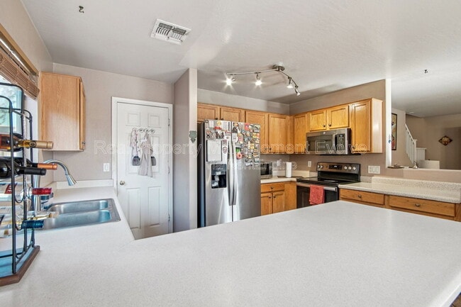 Building Photo - 12571 W Mauna Loa Ln