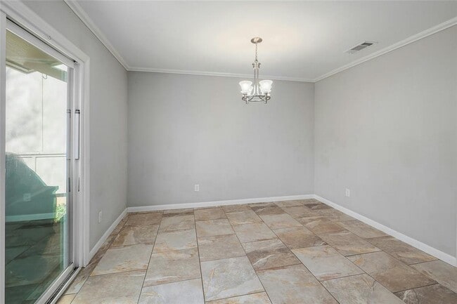 Building Photo - 2002 Millay Dr