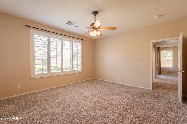 Building Photo - 1738 W Glenhaven Dr