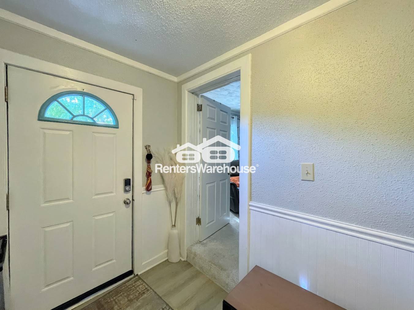 Building Photo - 8455 Radnor Rd