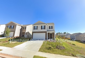 Building Photo - 106 Green Oak Dr