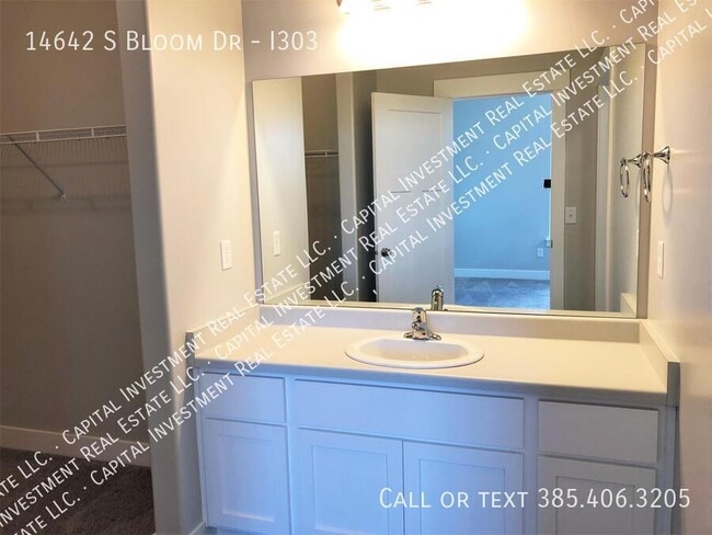 Building Photo - 14642 Bloom Dr