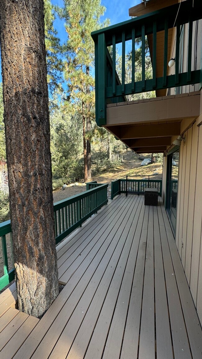 Building Photo - 2012 Symonds Dr