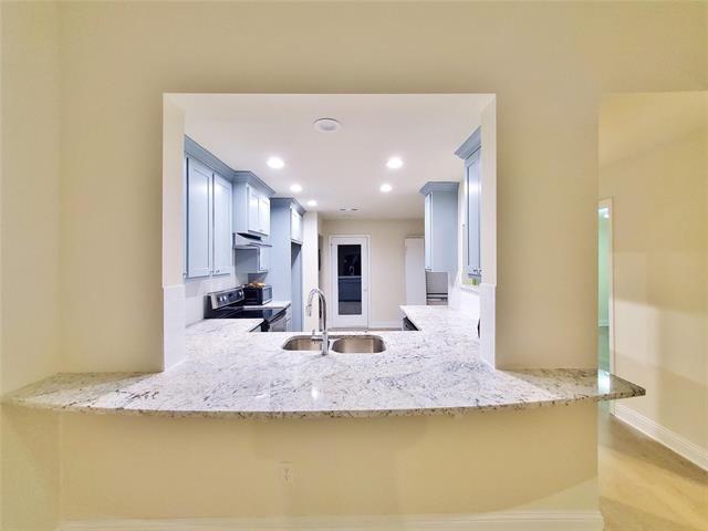 Building Photo - 13606 Flagstone Ln