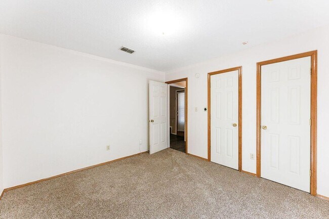 Building Photo - 5903 70th St