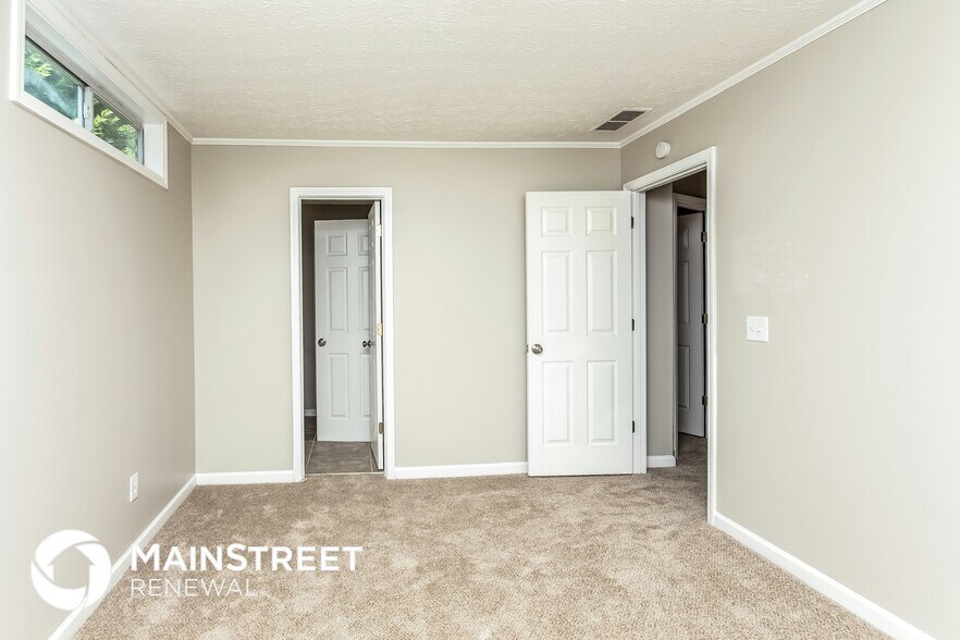 Building Photo - 9293 Melody Cir SW