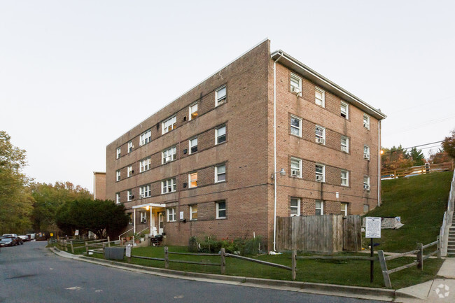 Building Photo - Quebec Terrace Apartments