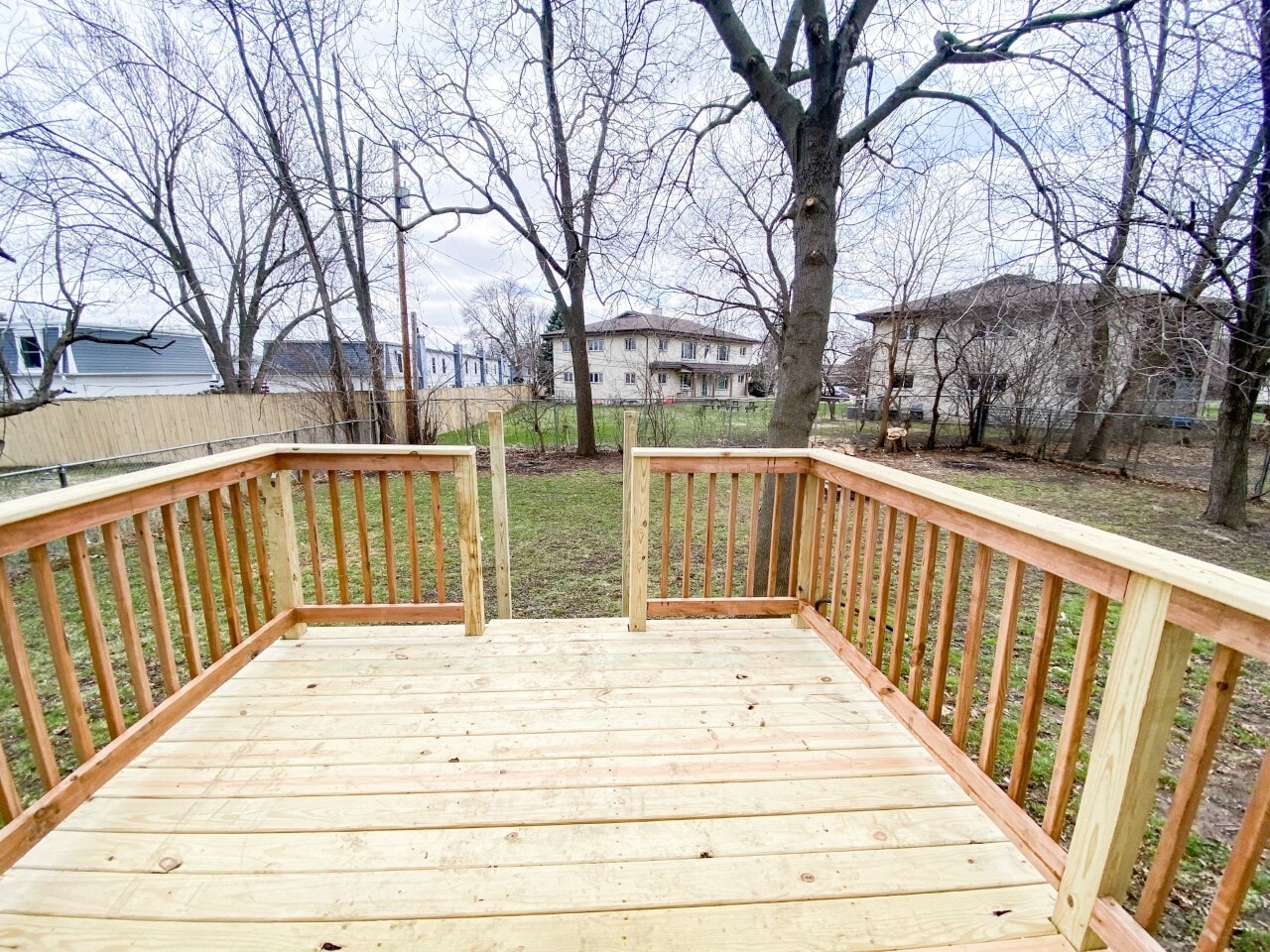 Building Photo - 1001 W Badger Rd