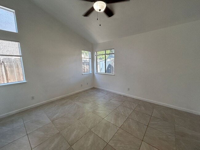 Building Photo - 4093 Heartland Way