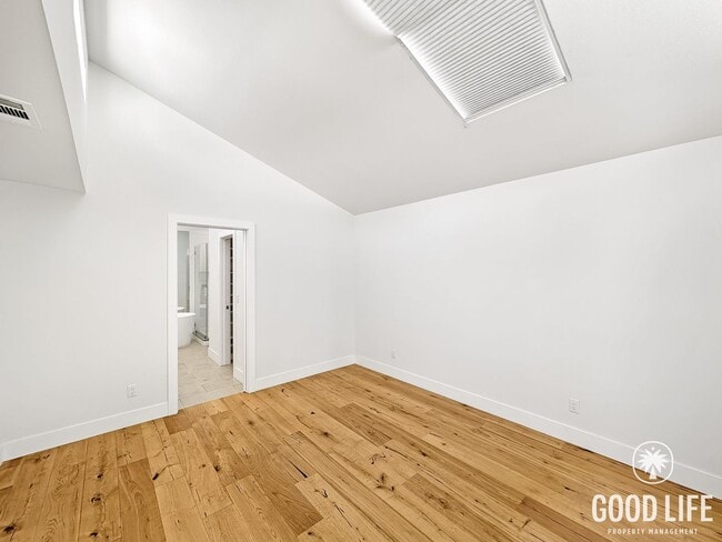 Building Photo - Stunning 3BR Home in Santa Ana with Private  Large Yard, Modern Upgrades & 2-Car Garage