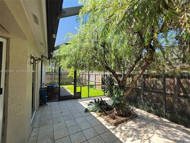 Building Photo - 10076 NW 51st Terrace