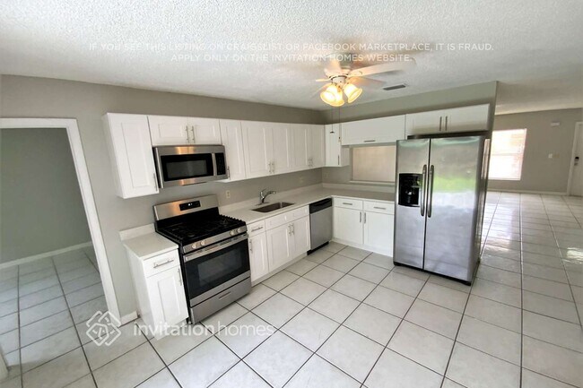 Building Photo - 5885 Eddy Ct