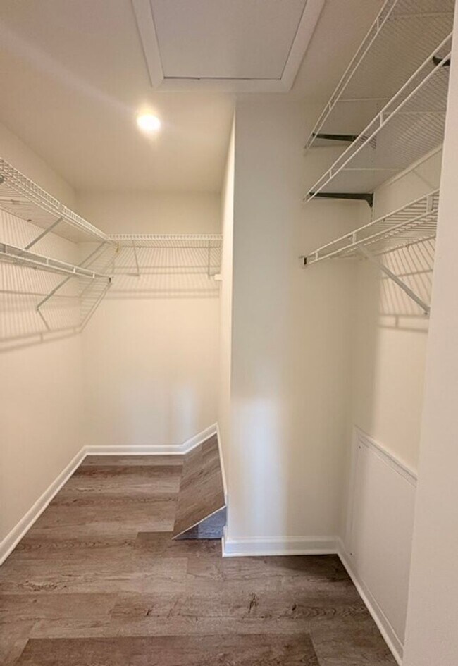 Building Photo - 13941 Highstream Pl
