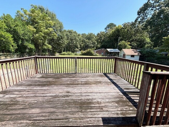 Building Photo - 4-Bedroom Brick Ranch in West Columbia — P...