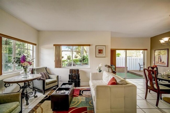 Building Photo - 10280 SW 18th St