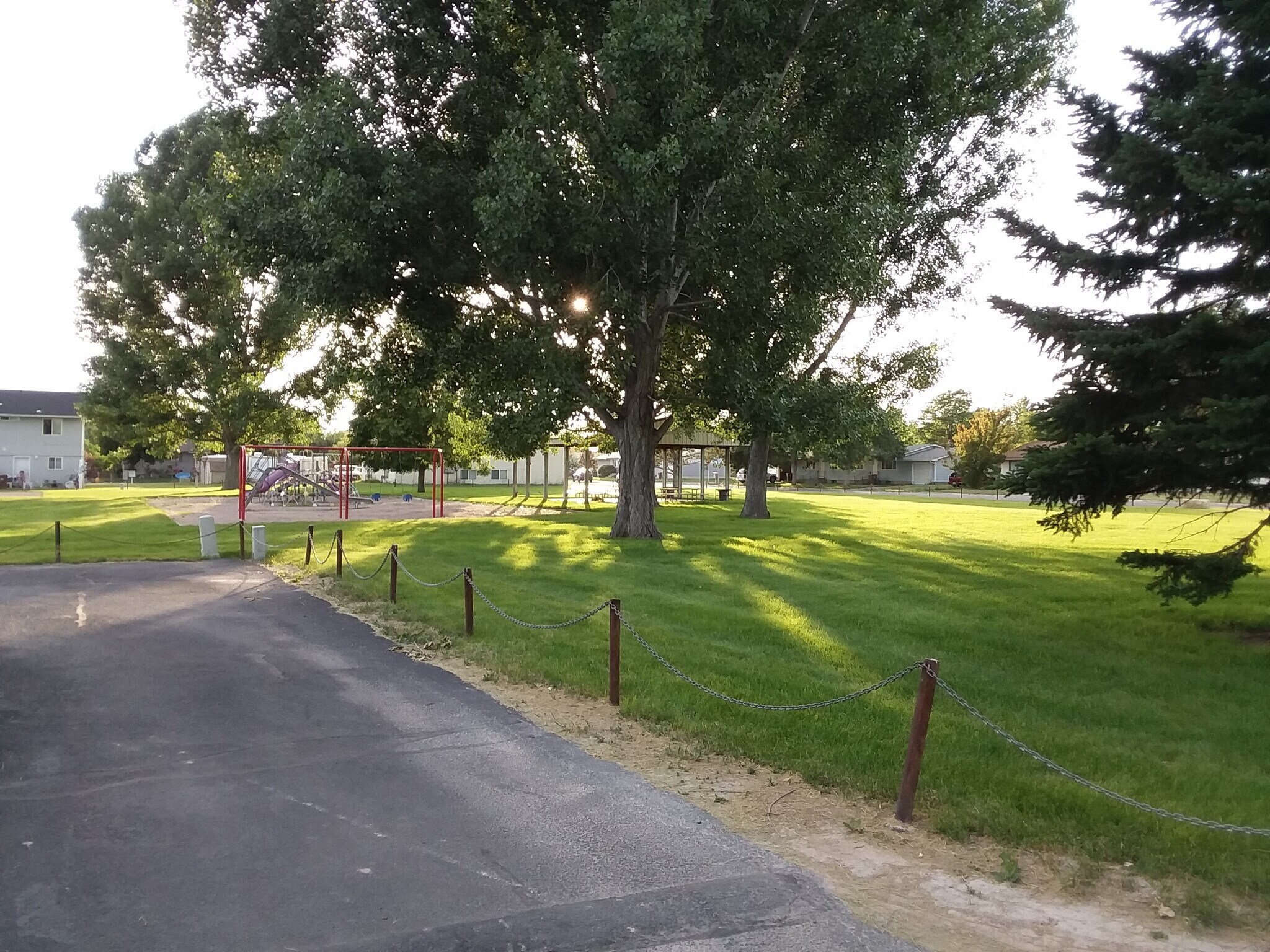 Building Photo - 828 Gloria St