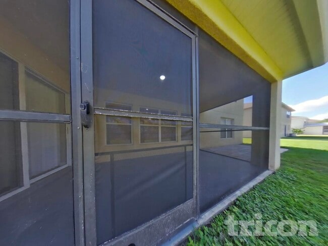 Building Photo - 321 Black Springs Ln