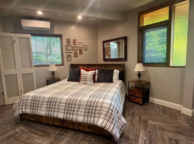 Building Photo - Hidden Gem – Remodeled 1 Bedroom in Monterey