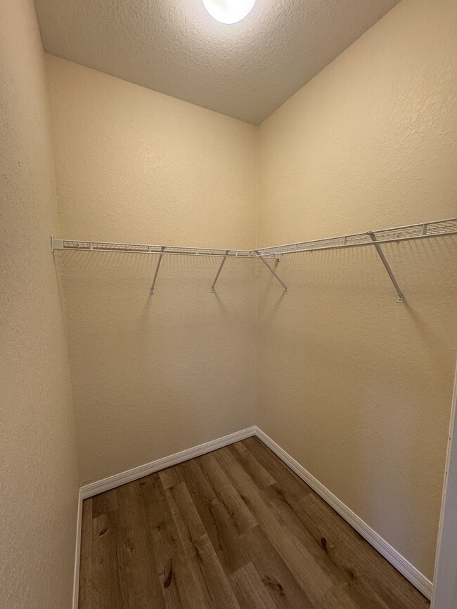 Building Photo - 1562 Cumin Dr