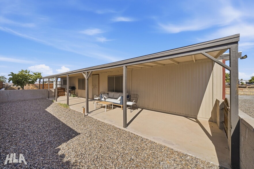 Building Photo - 10584 E Amber Dr