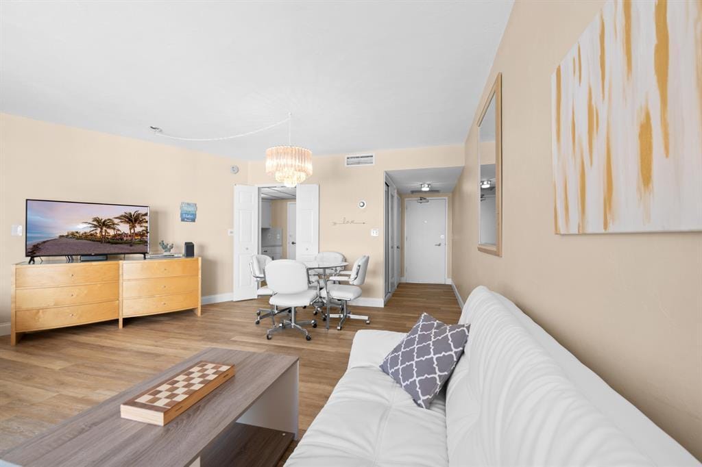 Building Photo - 3700 Galt Ocean Dr