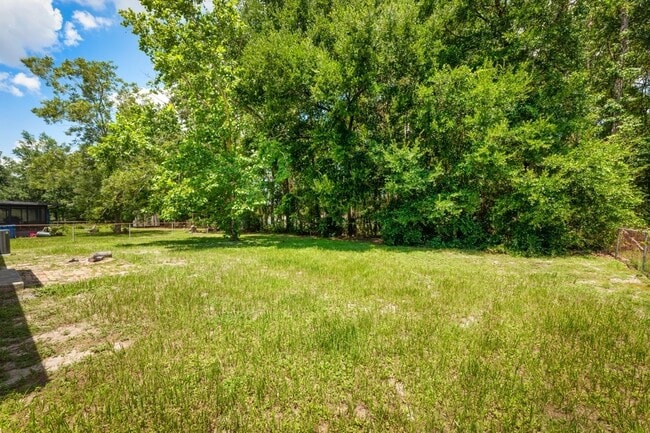 Building Photo - 11057 Bluehill Dr