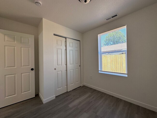 Building Photo - Brand New Construction 2 Bed 1 Bath Duplex!