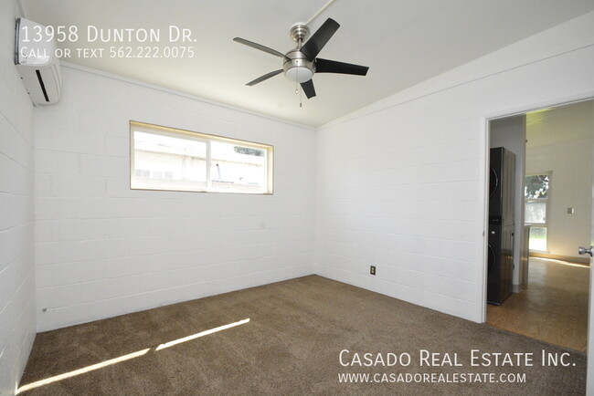 Building Photo - 13958 Dunton Dr