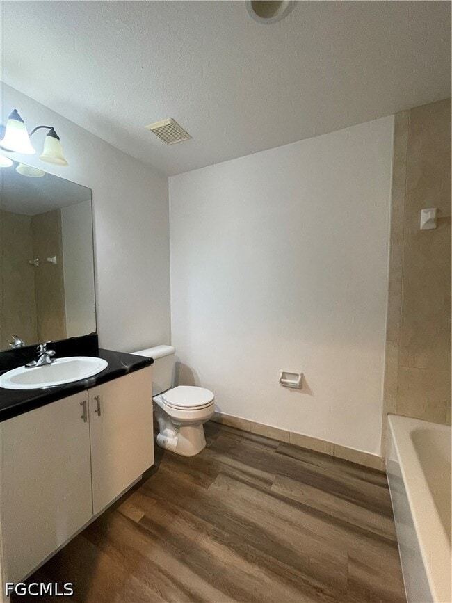 Building Photo - 8555 Bernwood Cove Loop