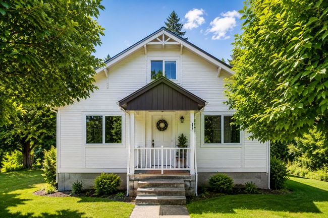 Building Photo - Fully Remodeled 4-Bedroom, 3-Bath Home with Garage and Private Fenced Yard – North Seattle