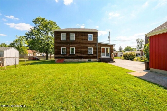 Building Photo - 28 Sedgwick St