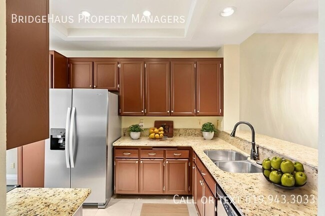 Building Photo - 11048 Portobelo Dr