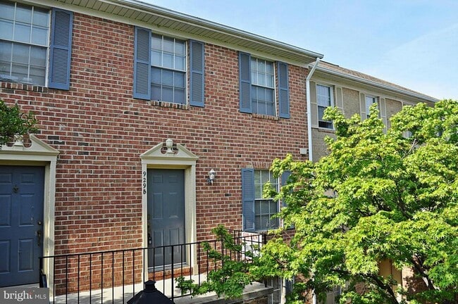 Building Photo - 929 S Rolfe St